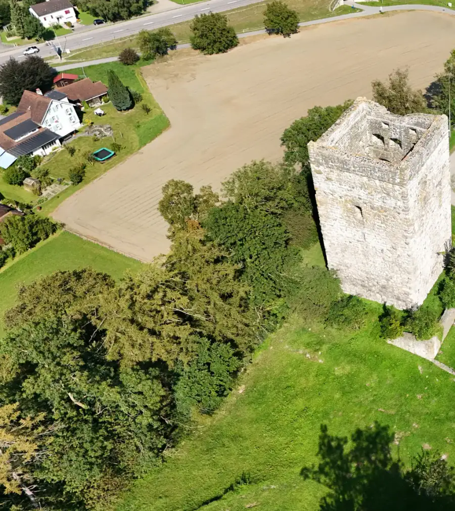 Ruine Blatten Luftaufnahme 1 links
