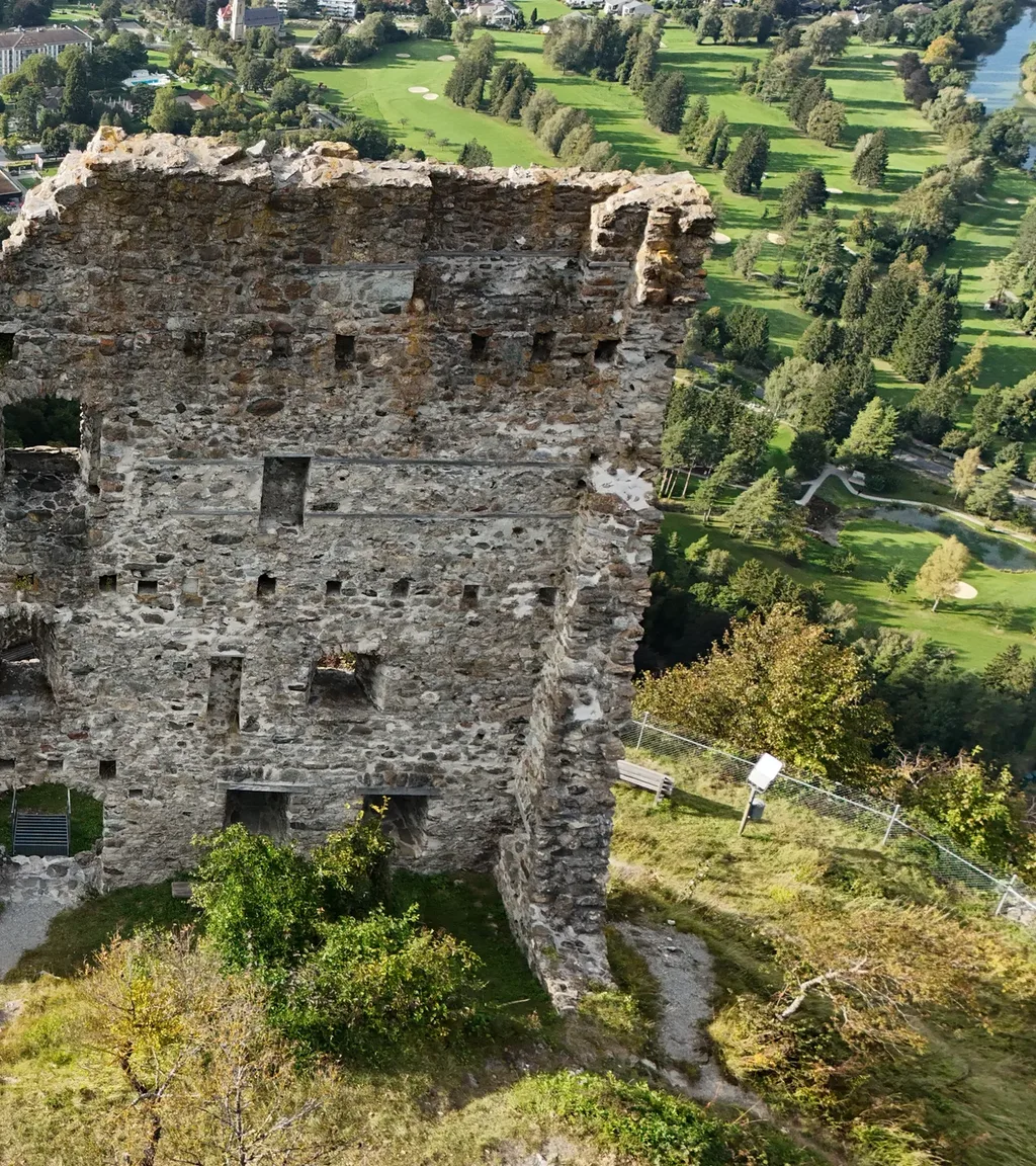 Ruine Wartenstein Luftaufnahme 1 rechts