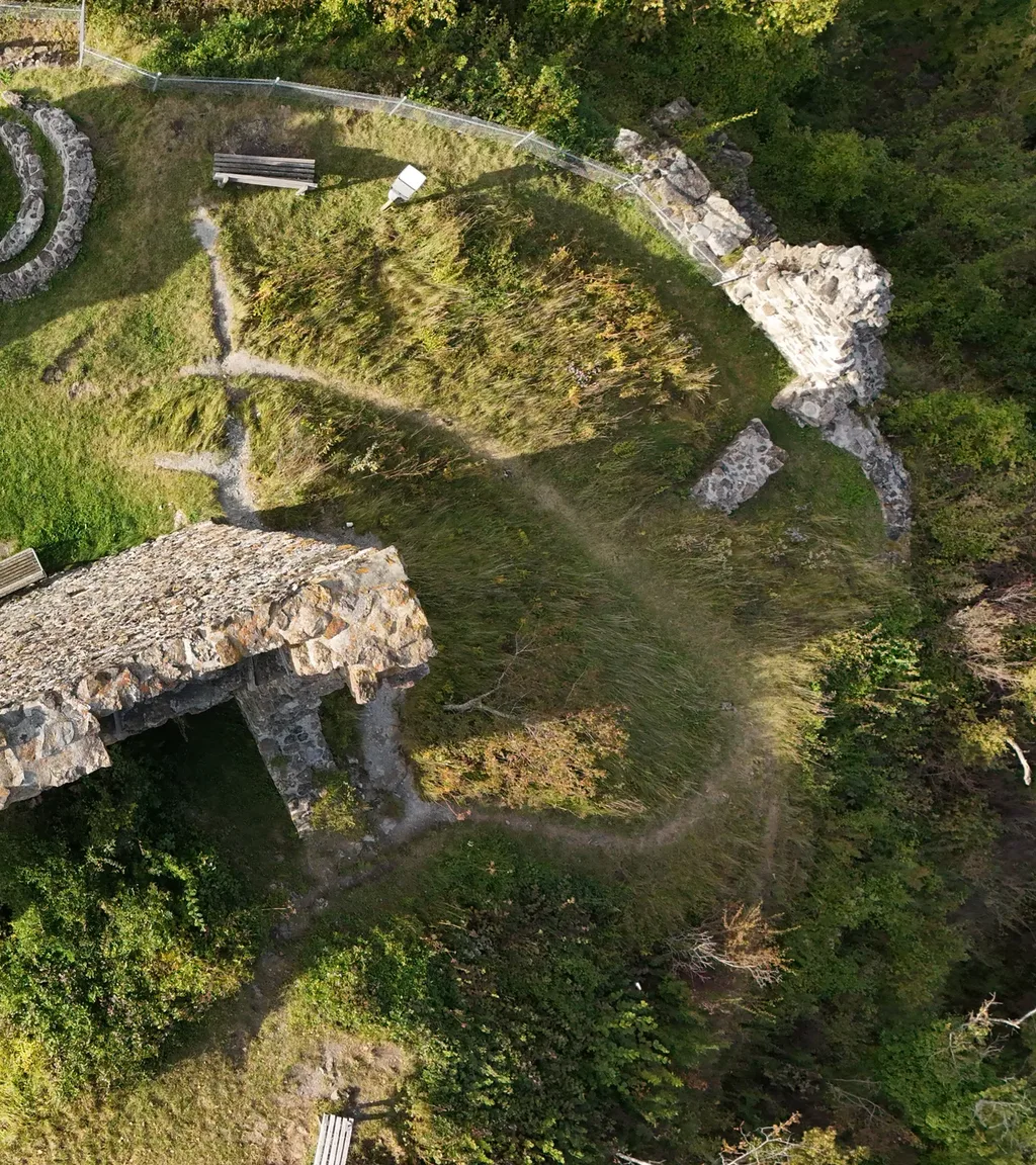 Ruine Wartenstein Luftaufnahme 4 rechts