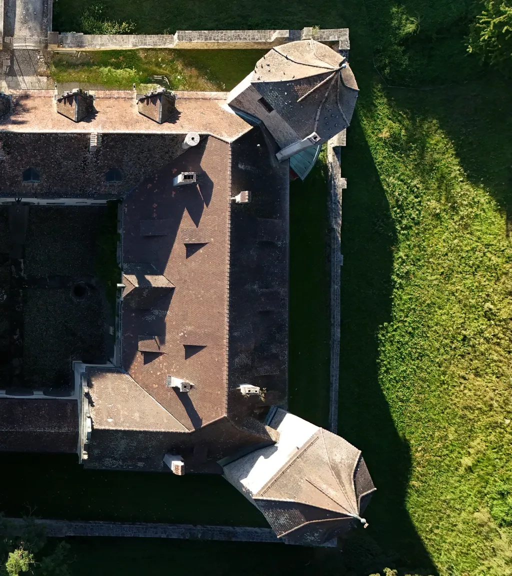 Schloss Marschlins Luftaufnahme 6 rechts