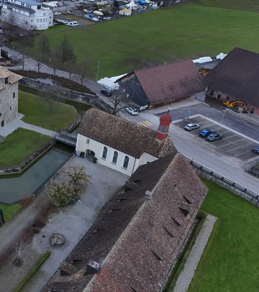 Schloss Pfäffikon Luftaufnahme 5 rechts